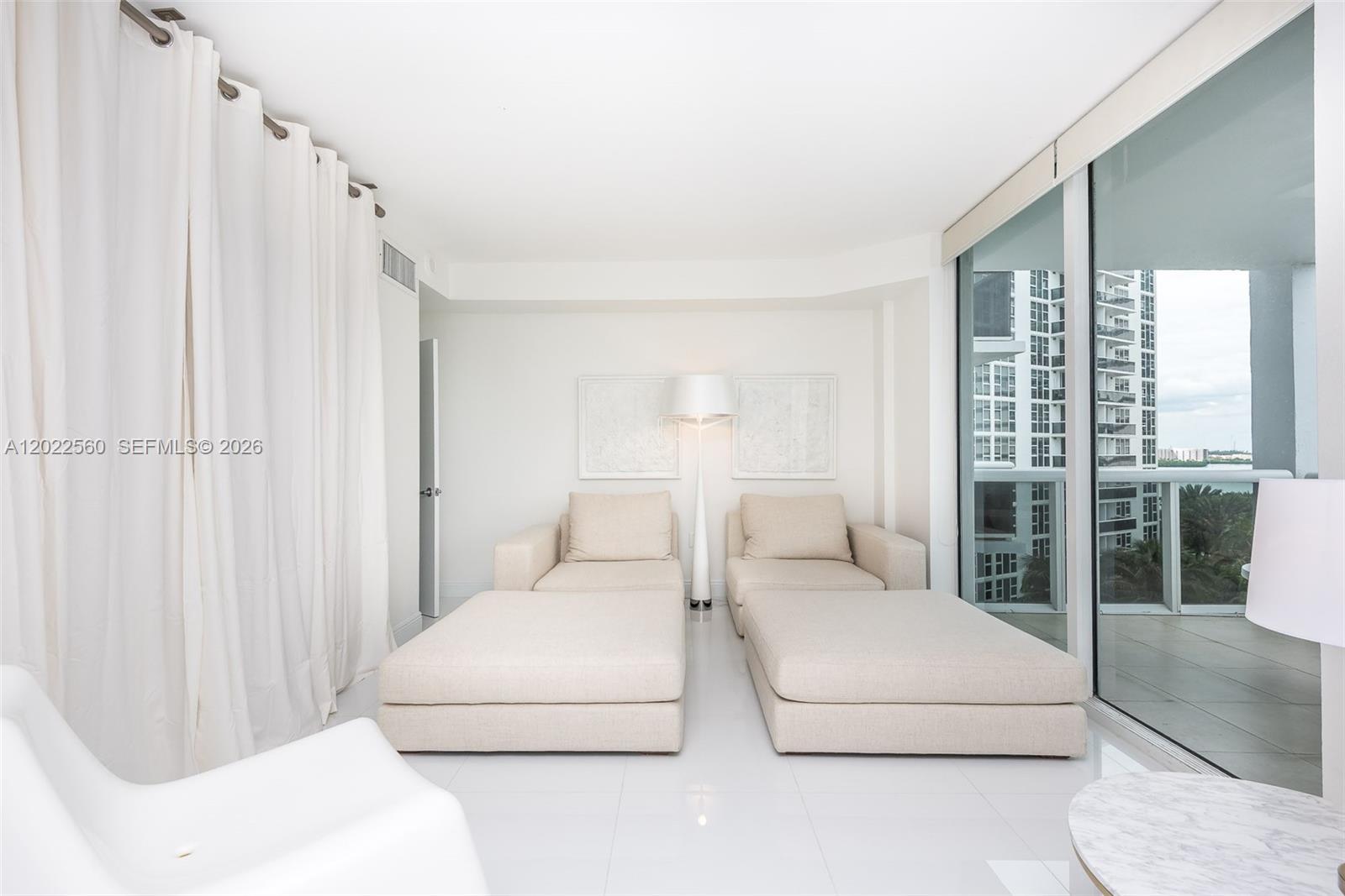 10275 Collins Ave #706 Bal Harbour, FL 33154