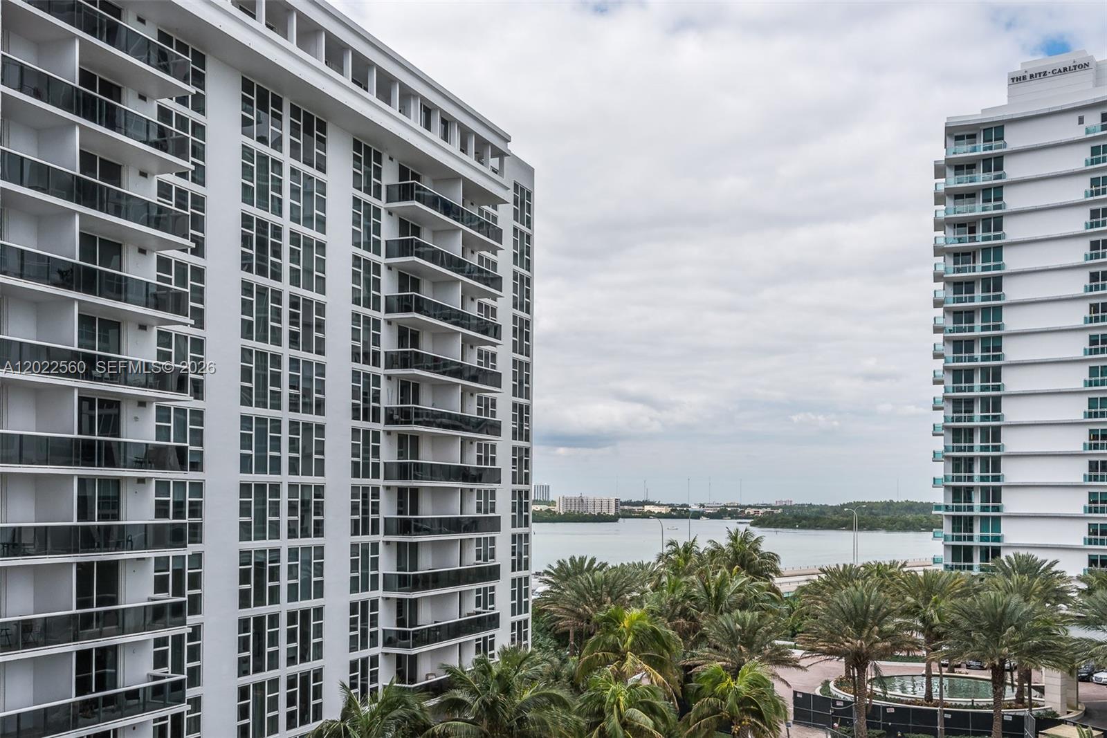 10275 Collins Ave #706 Bal Harbour, FL 33154