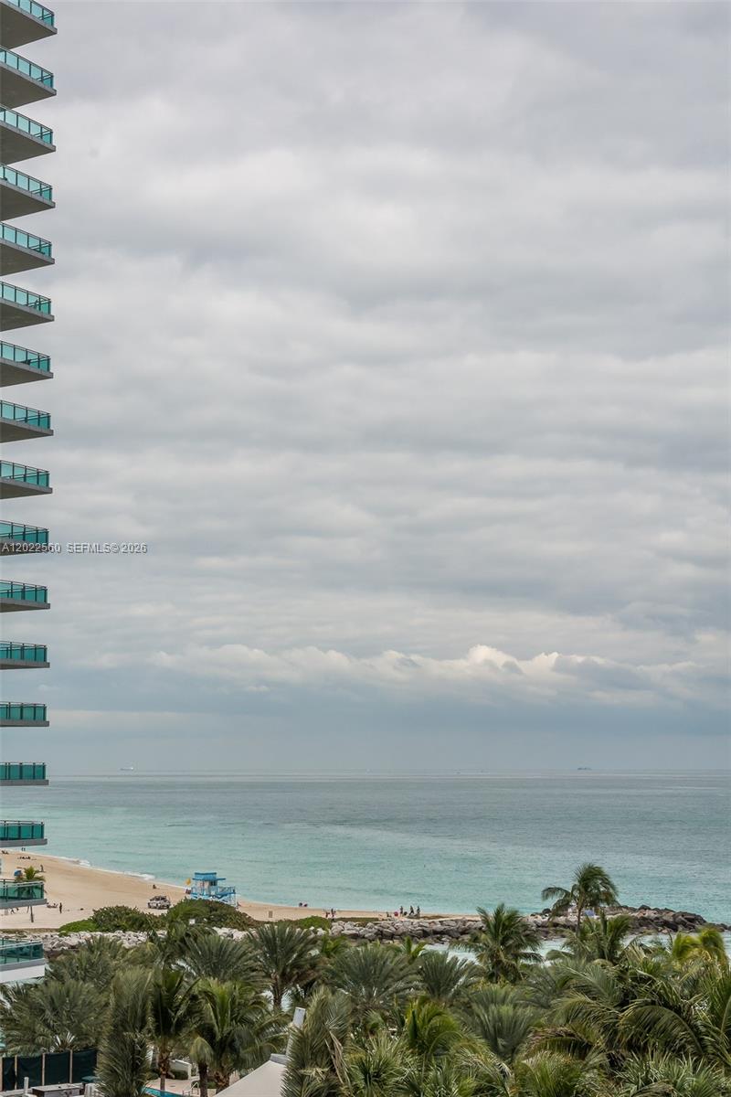 10275 Collins Ave #706 Bal Harbour, FL 33154