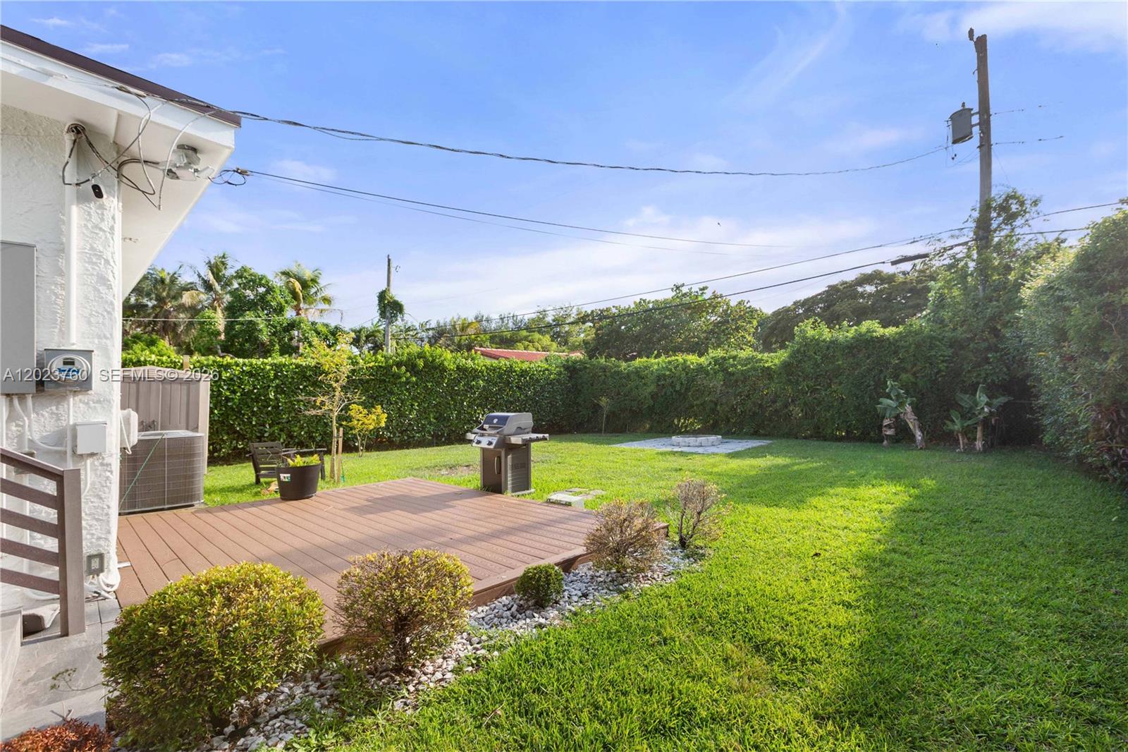 900 Tangier St Coral Gables, FL 33134