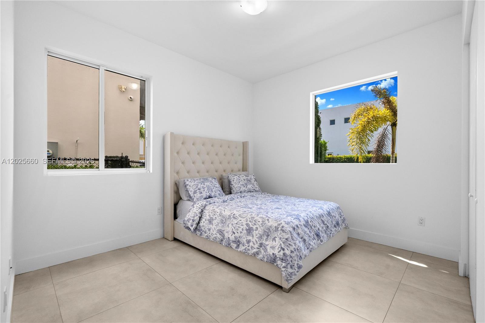 9915 NW 75th St Doral, FL 33178