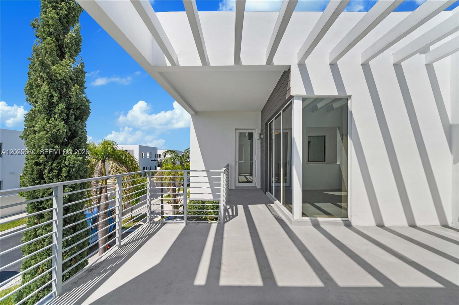 9915 NW 75th St Doral, FL 33178