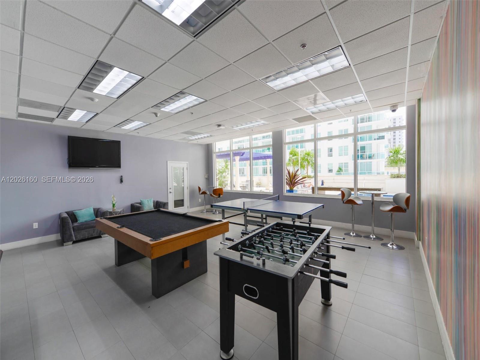 1200 Brickell Bay Dr #2119 Miami, FL 33131