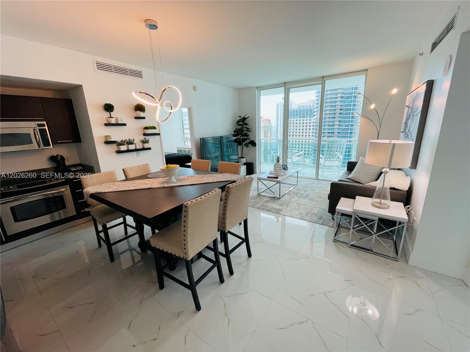 950 Brickell Bay Dr #3207