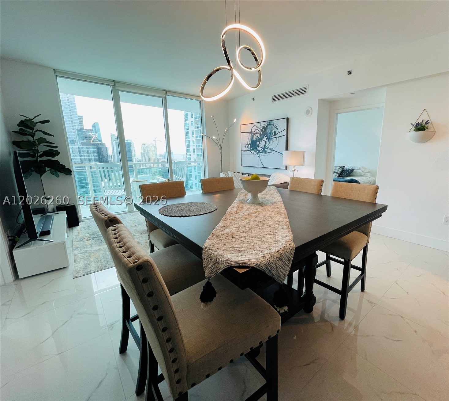 image The Plaza on Brickell East18