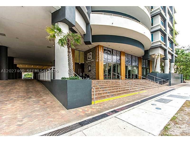 image Infinity at Brickell38