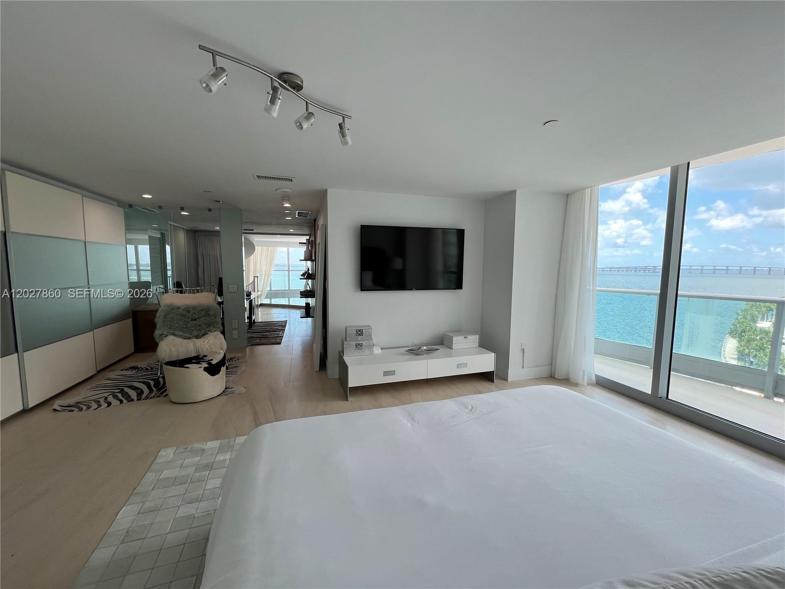 1331 Brickell Bay Dr #BL-48 Miami, FL 33131