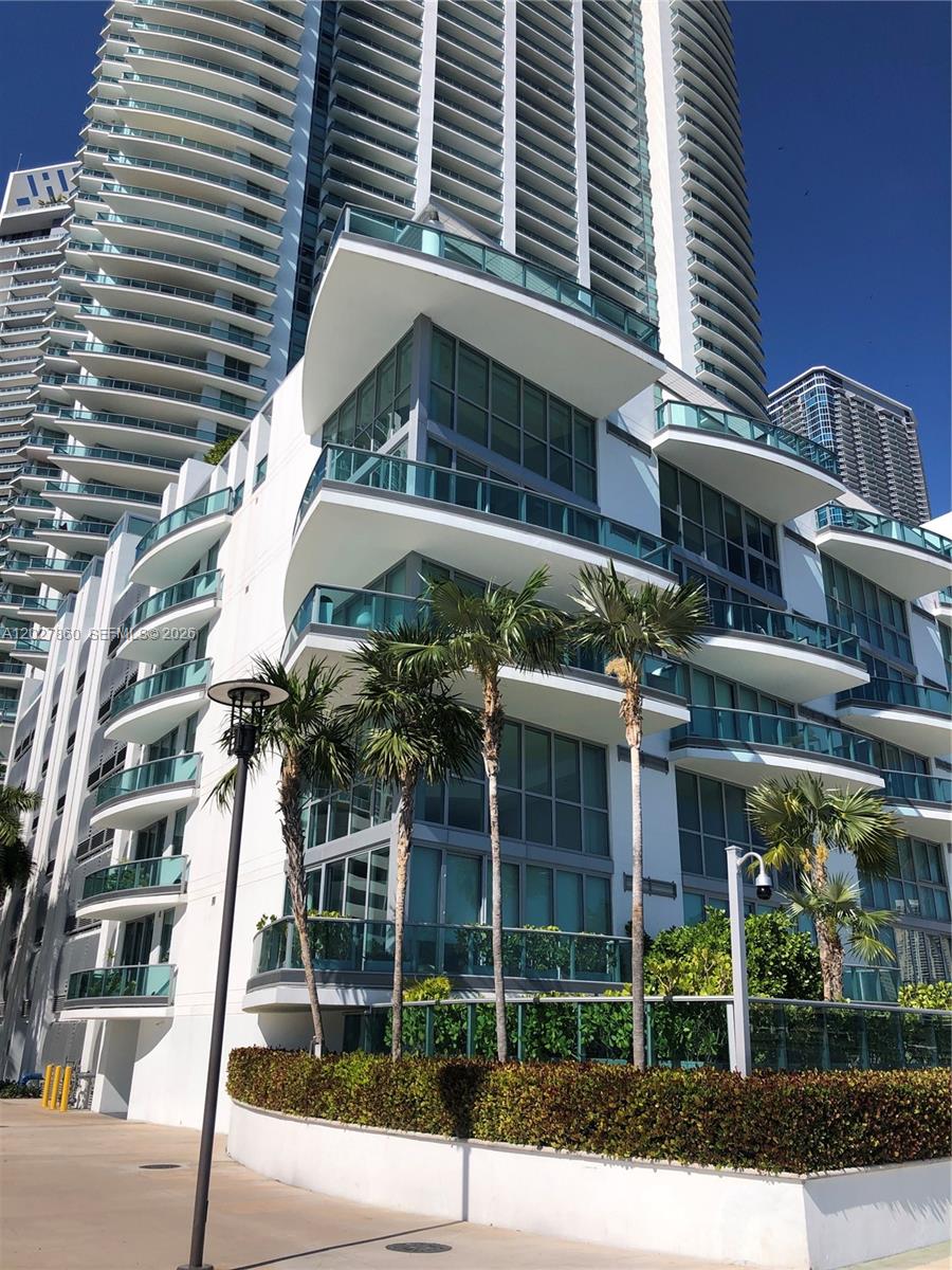 1331 Brickell Bay Dr #BL-48 Miami, FL 33131