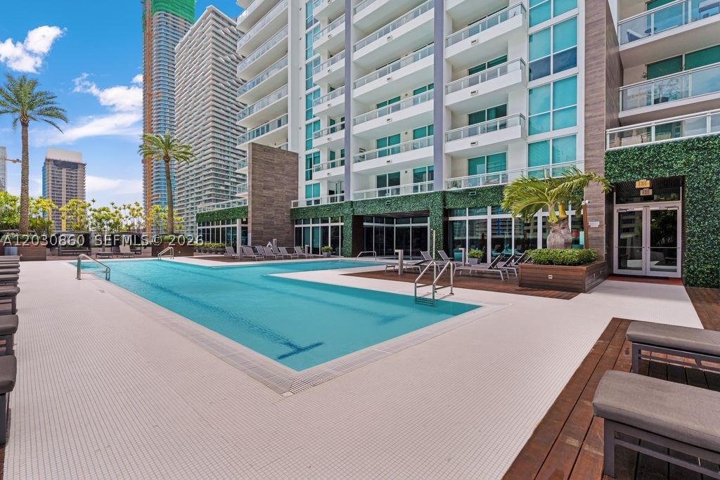 image The Bond on Brickell15