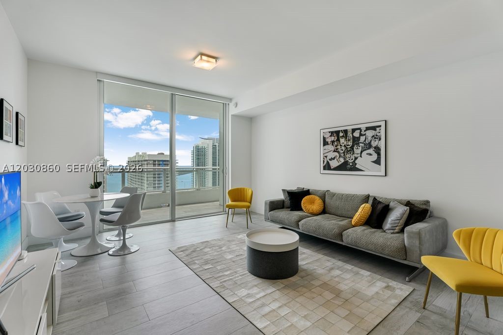 image The Bond on Brickell2