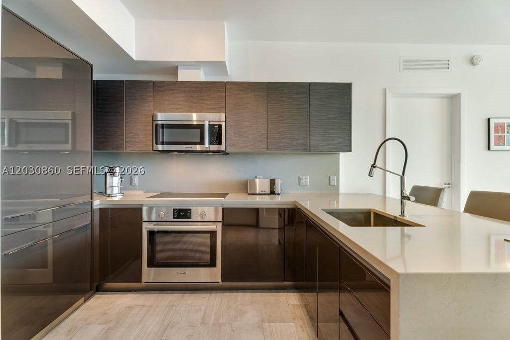 image The Bond on Brickell5