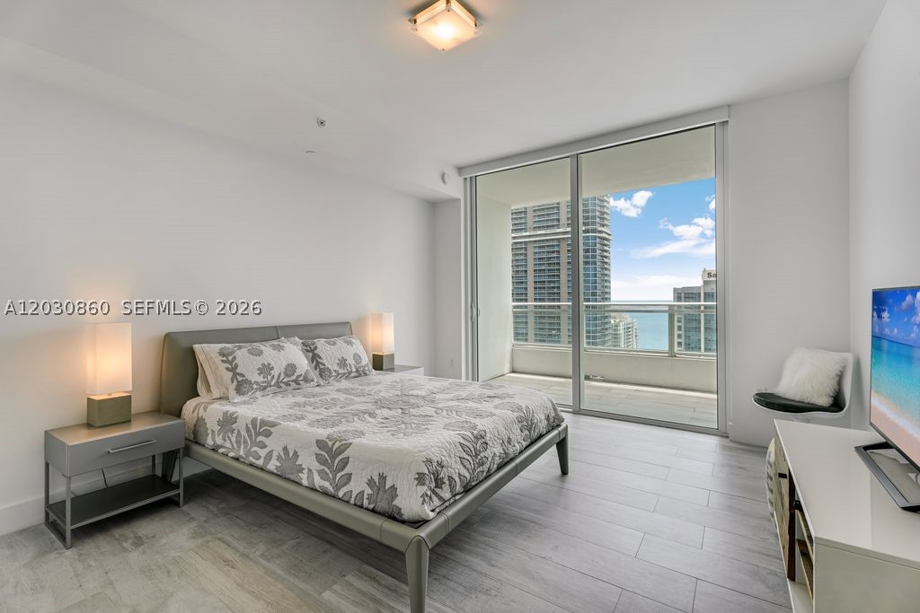 image The Bond on Brickell6