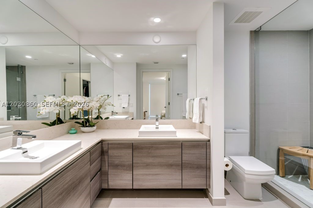 image The Bond on Brickell8