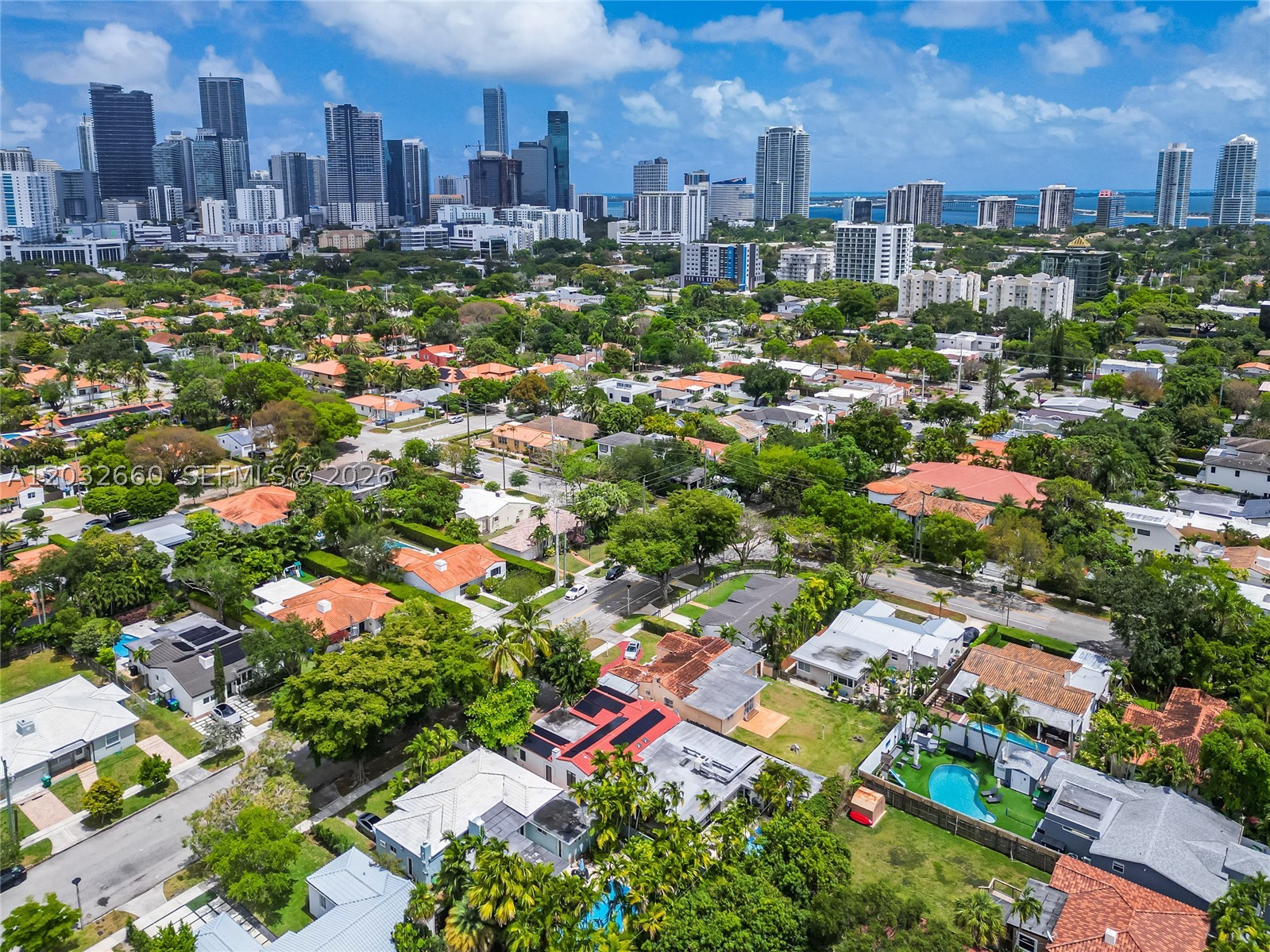 520 SW 22th Rd Miami, FL 33129