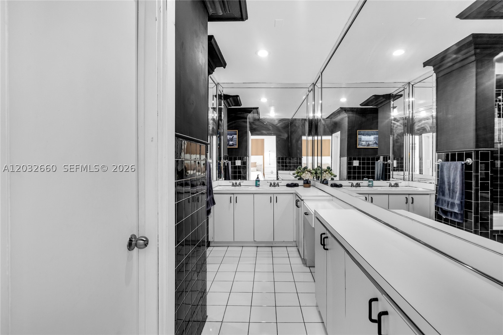 520 SW 22th Rd Miami, FL 33129