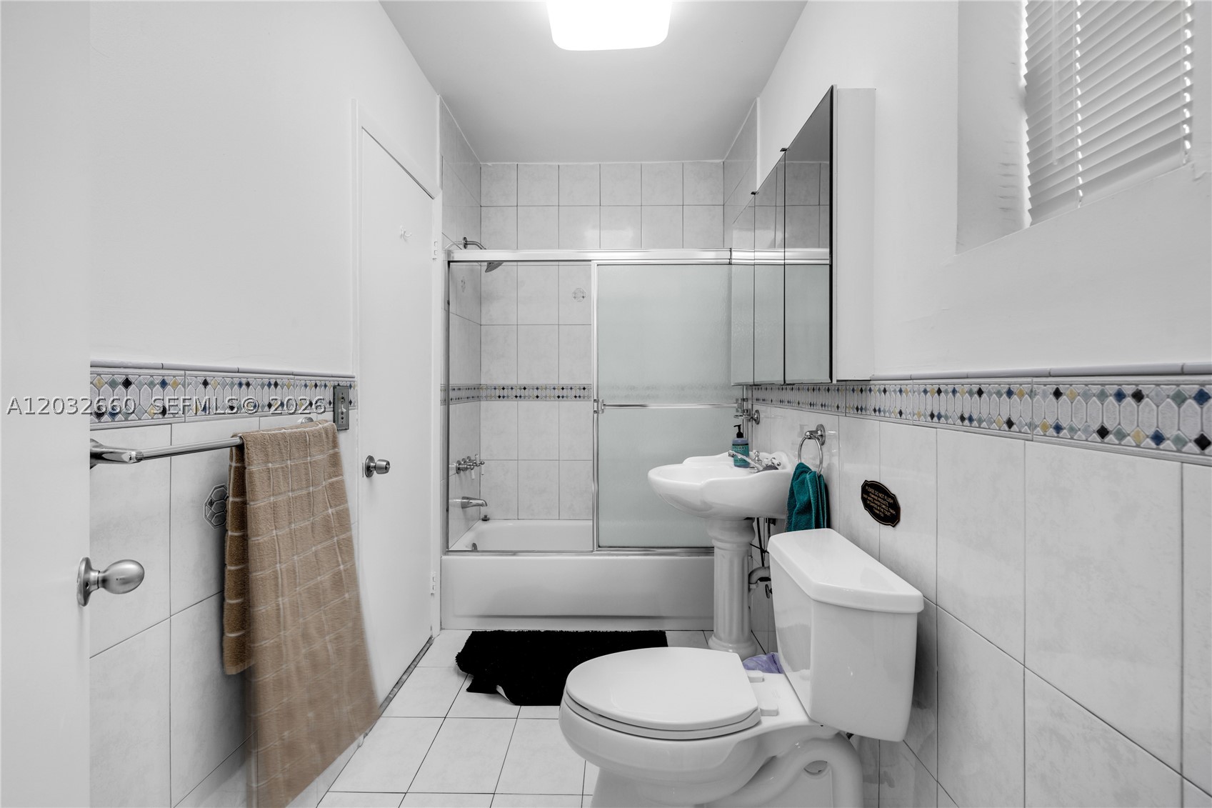 520 SW 22th Rd Miami, FL 33129