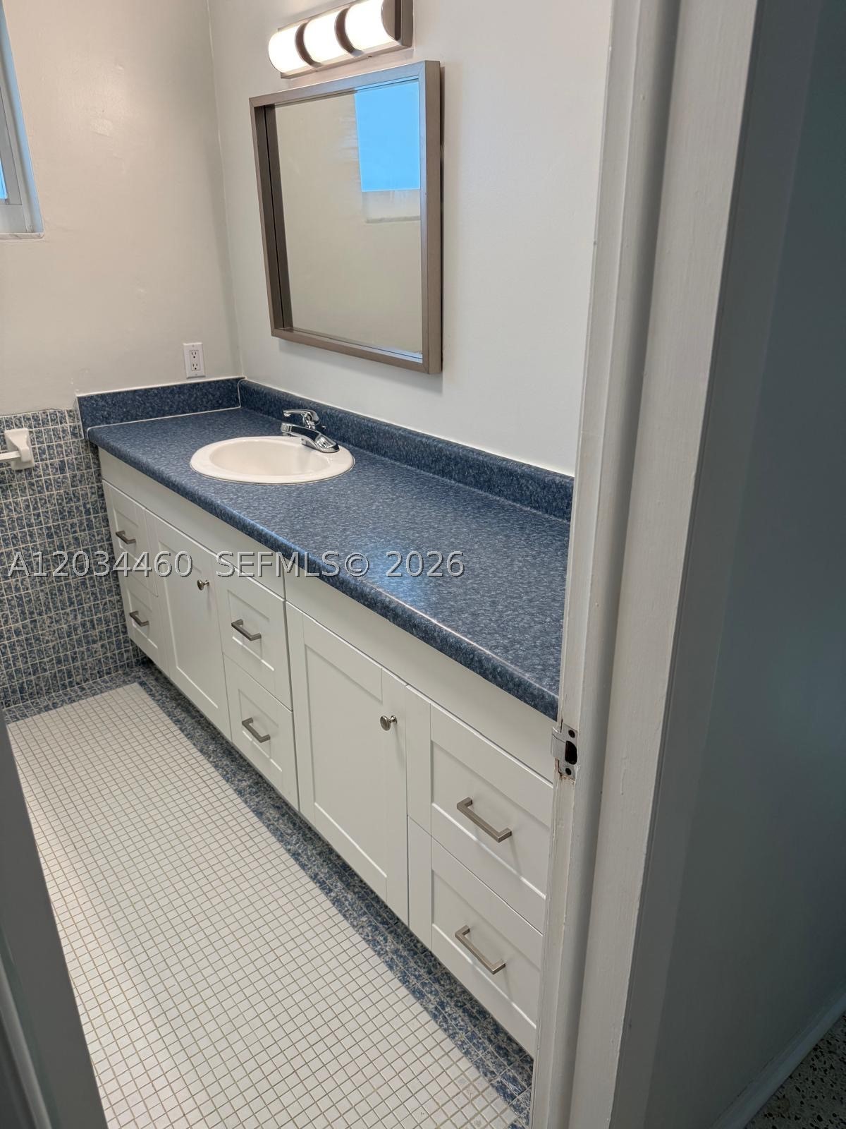 400 Miller Rd Coral Gables, FL 33146