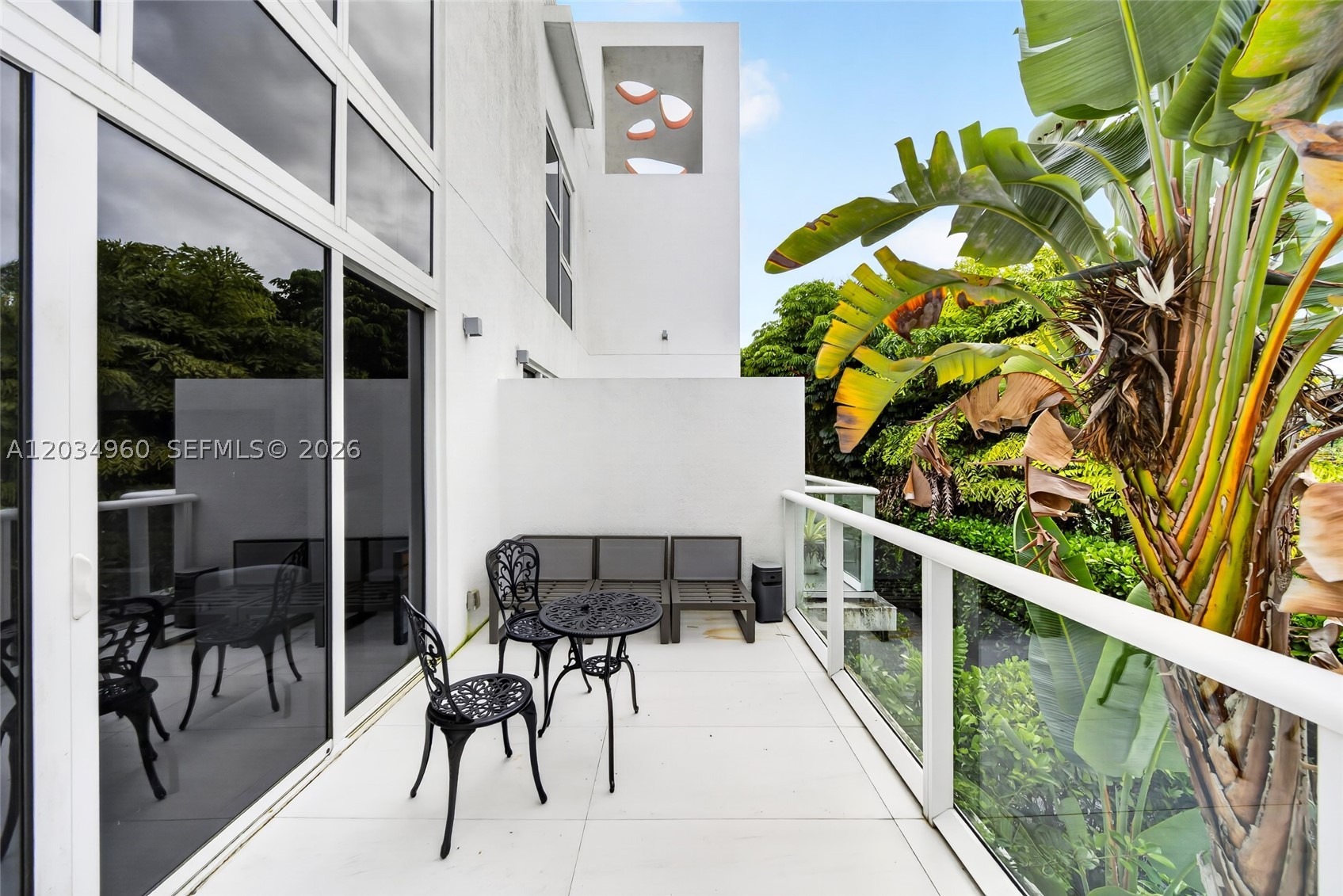 image One Bay Residences13