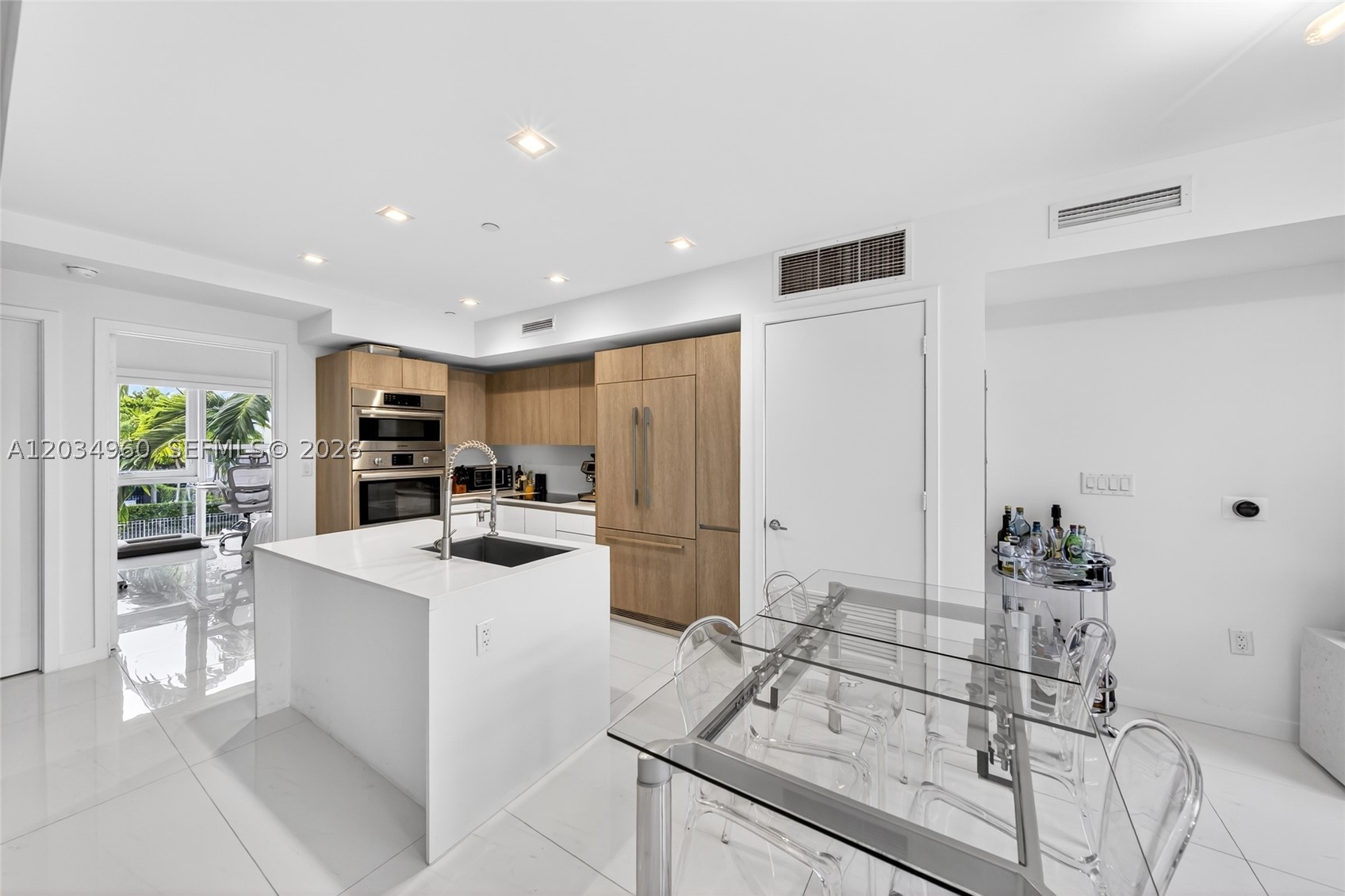 image One Bay Residences23