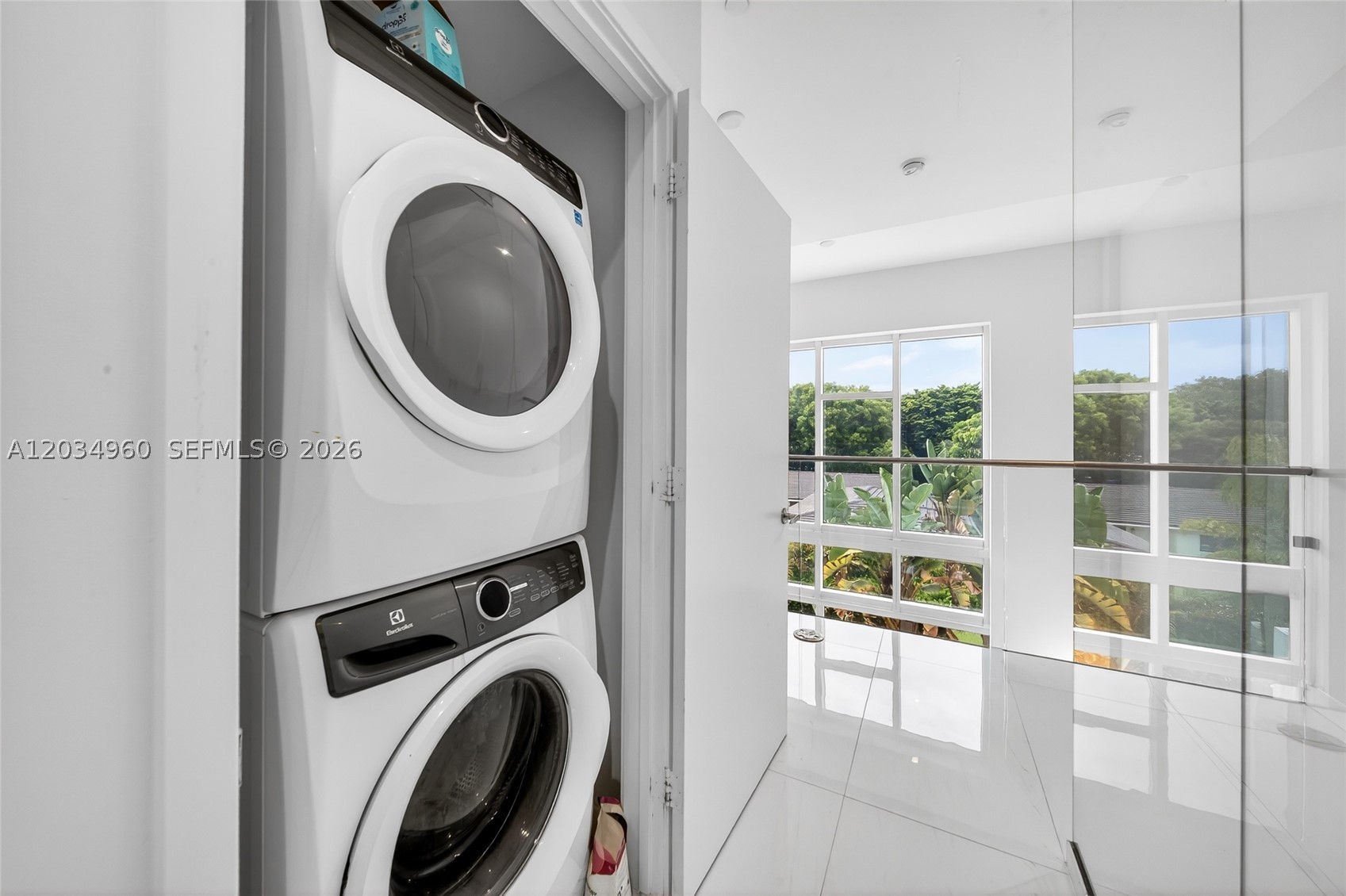 image One Bay Residences26