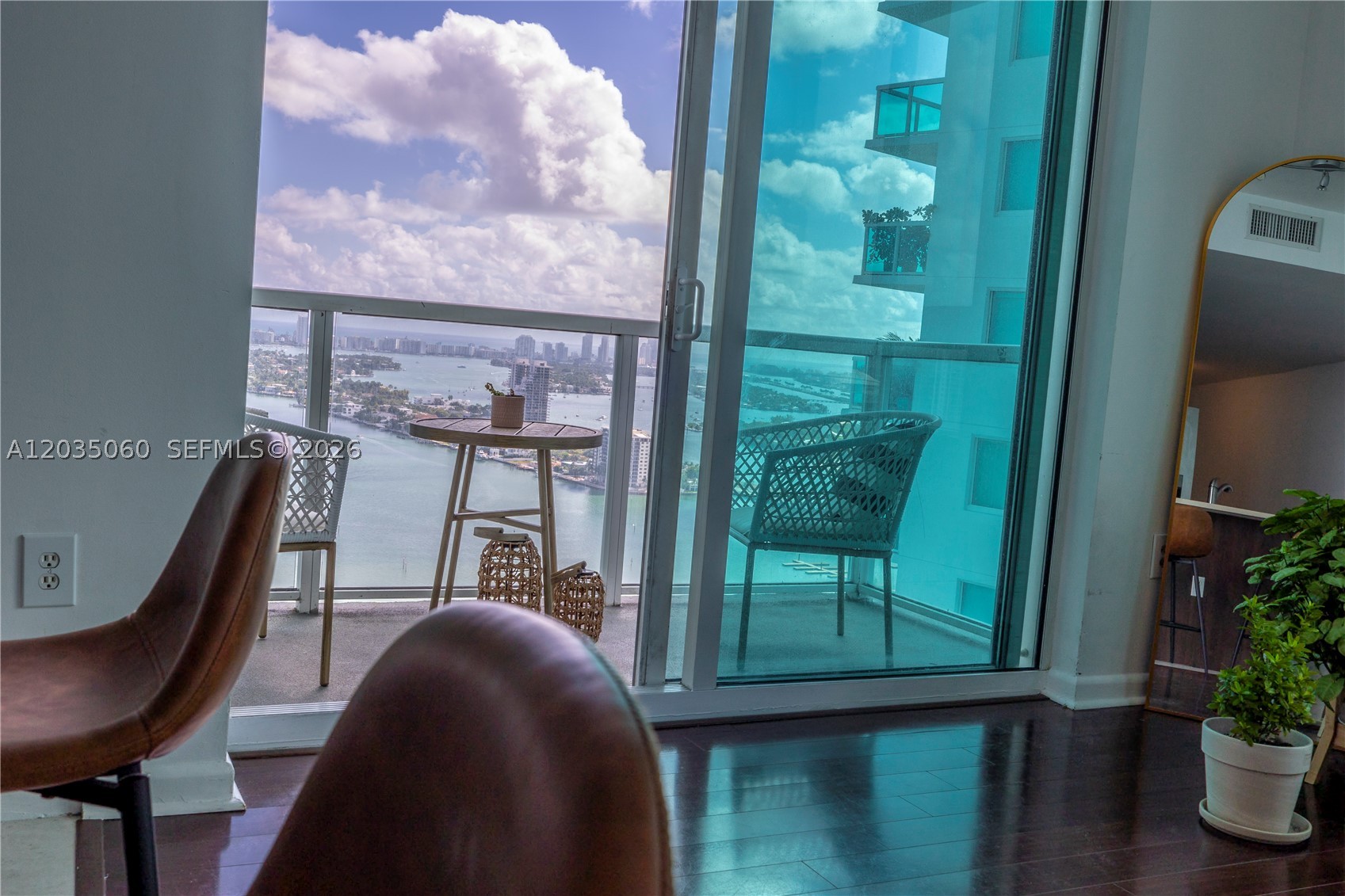 image Quantum on the Bay10