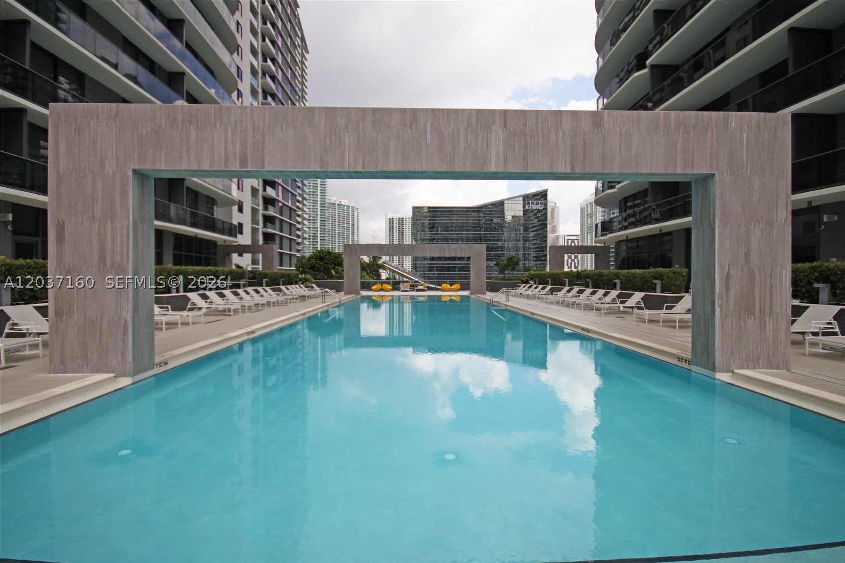 image Brickell Heights East28
