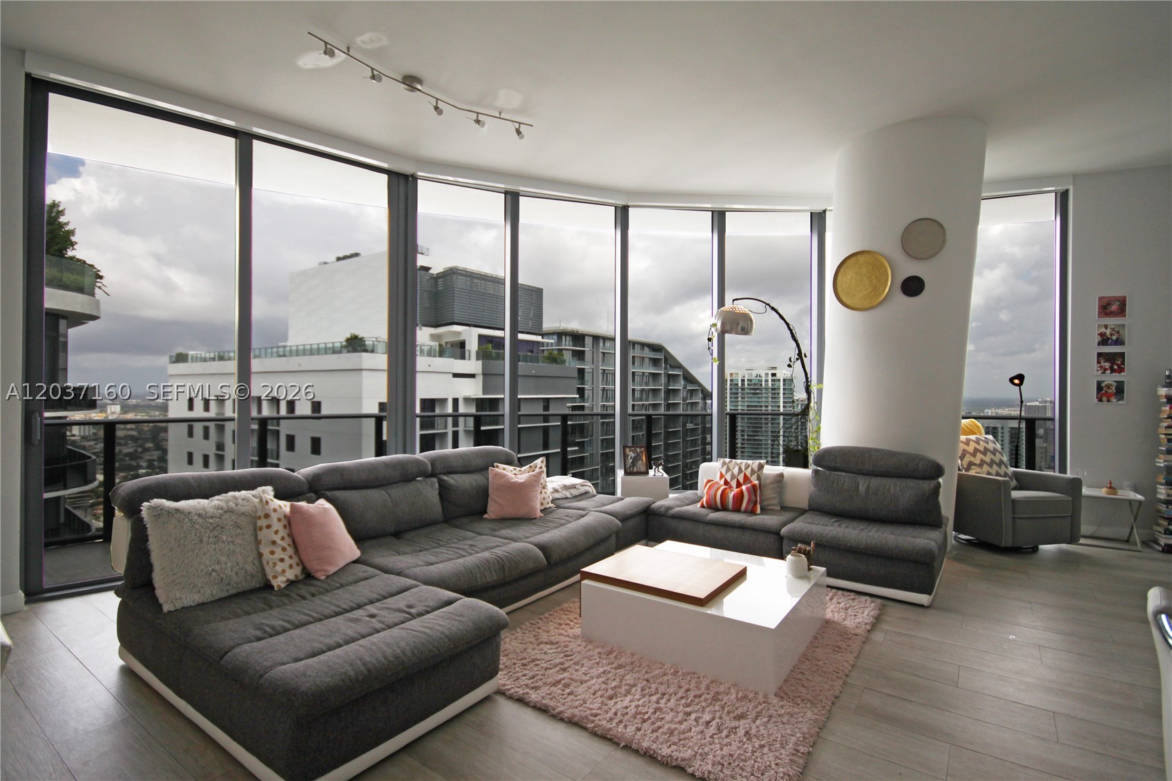 image Brickell Heights East5