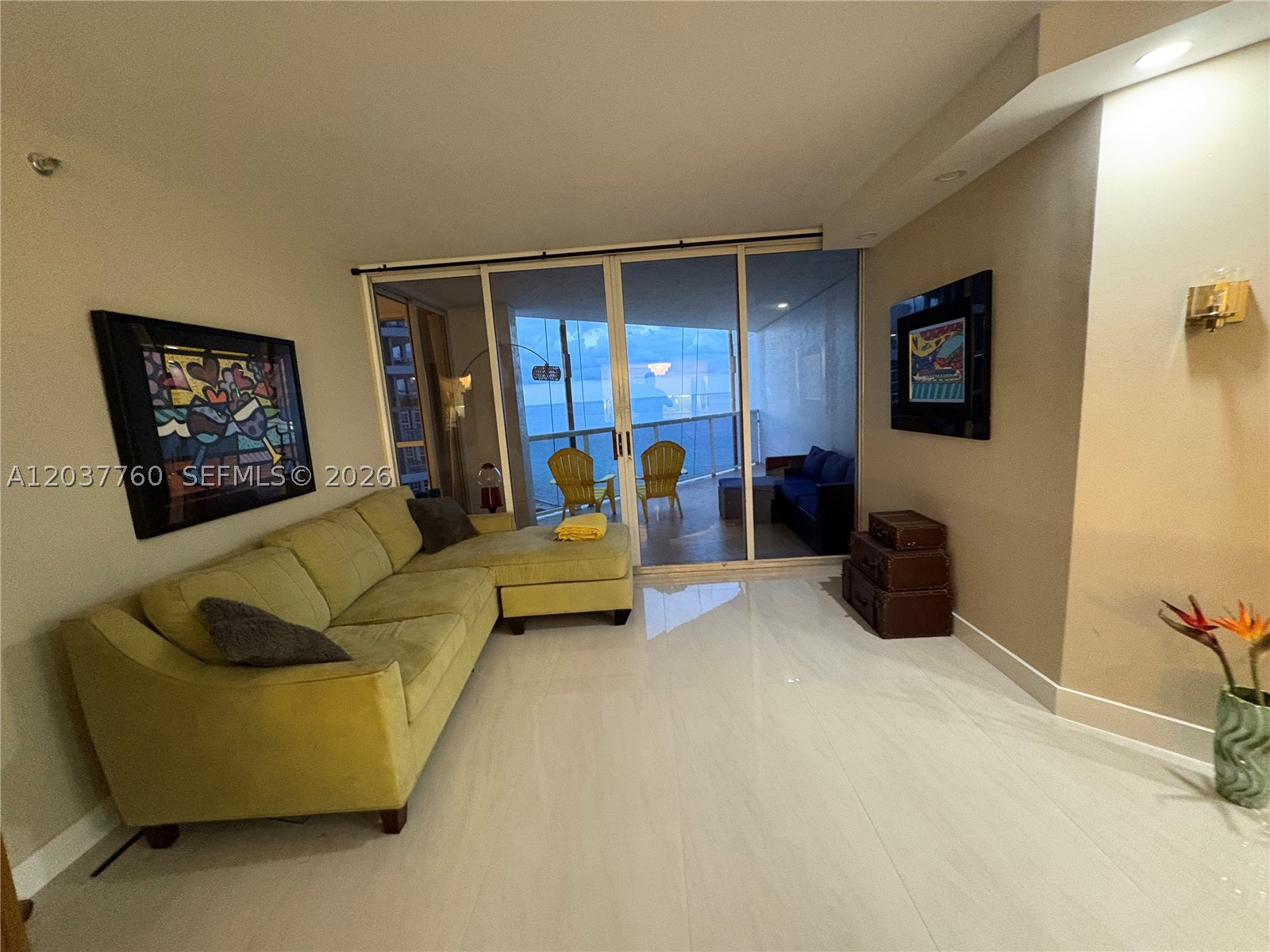 6767 Collins Ave #1701 Miami Beach, FL 33141