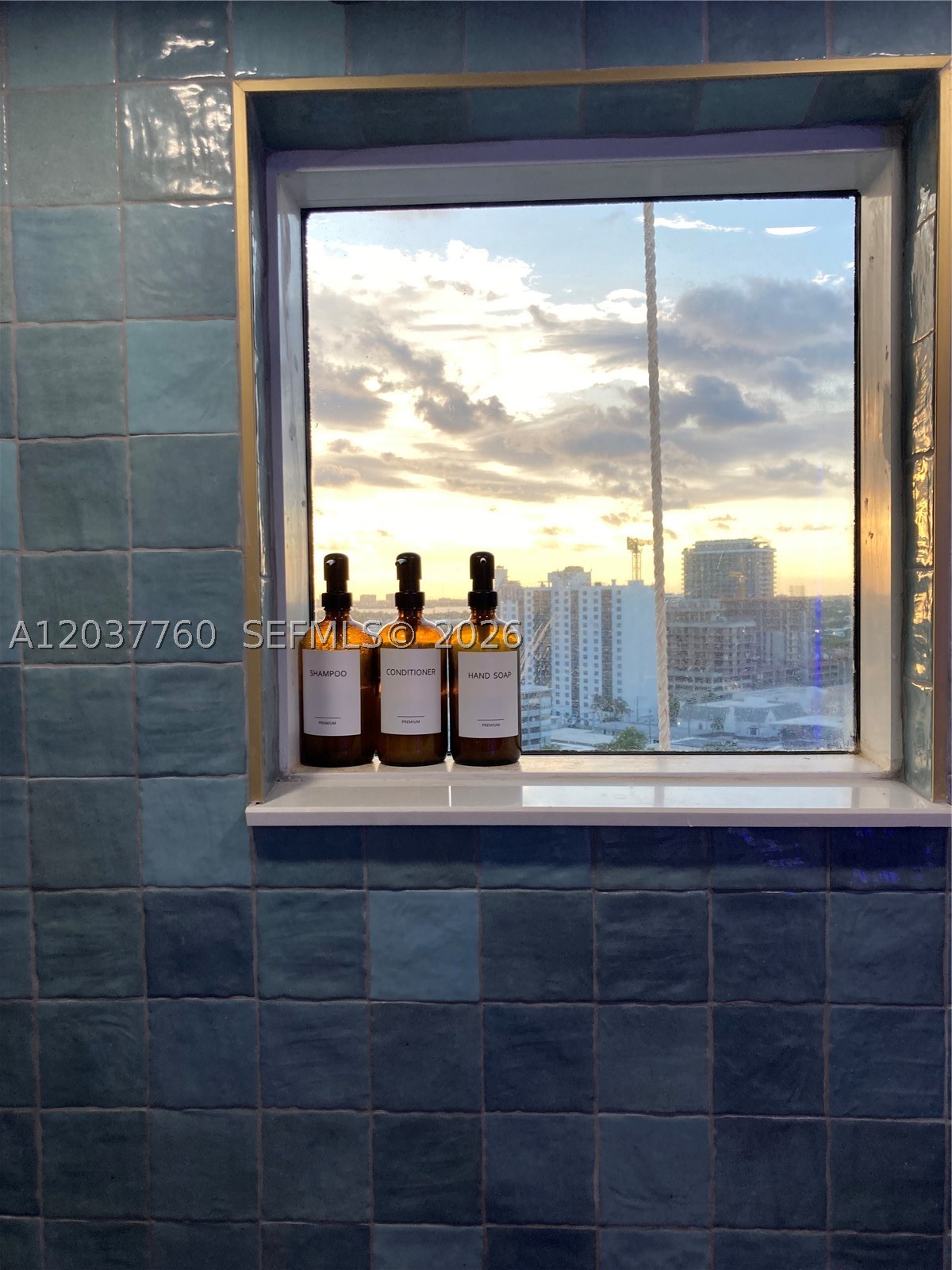 6767 Collins Ave #1701 Miami Beach, FL 33141