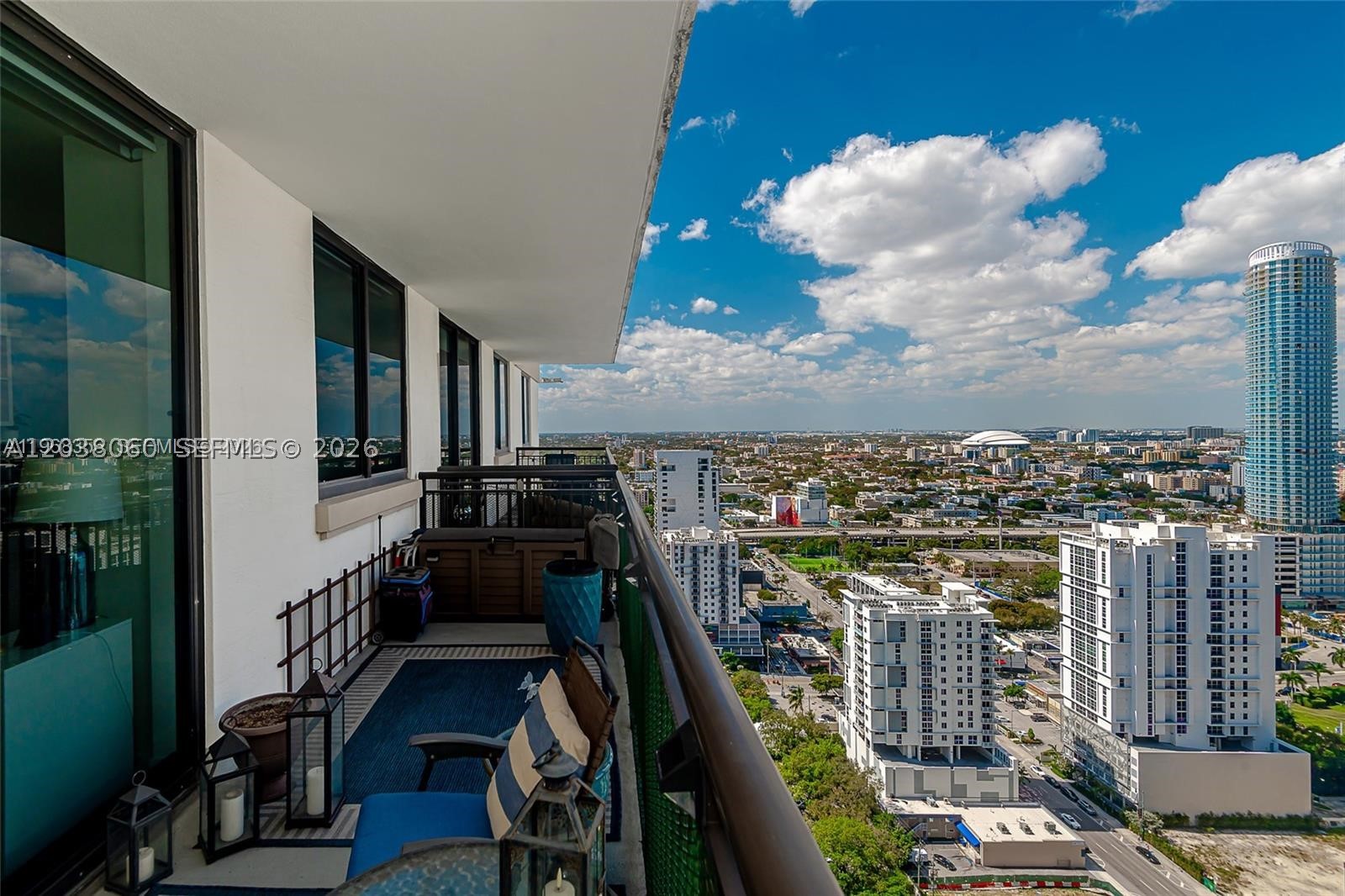 image Nine at Mary Brickell Village19
