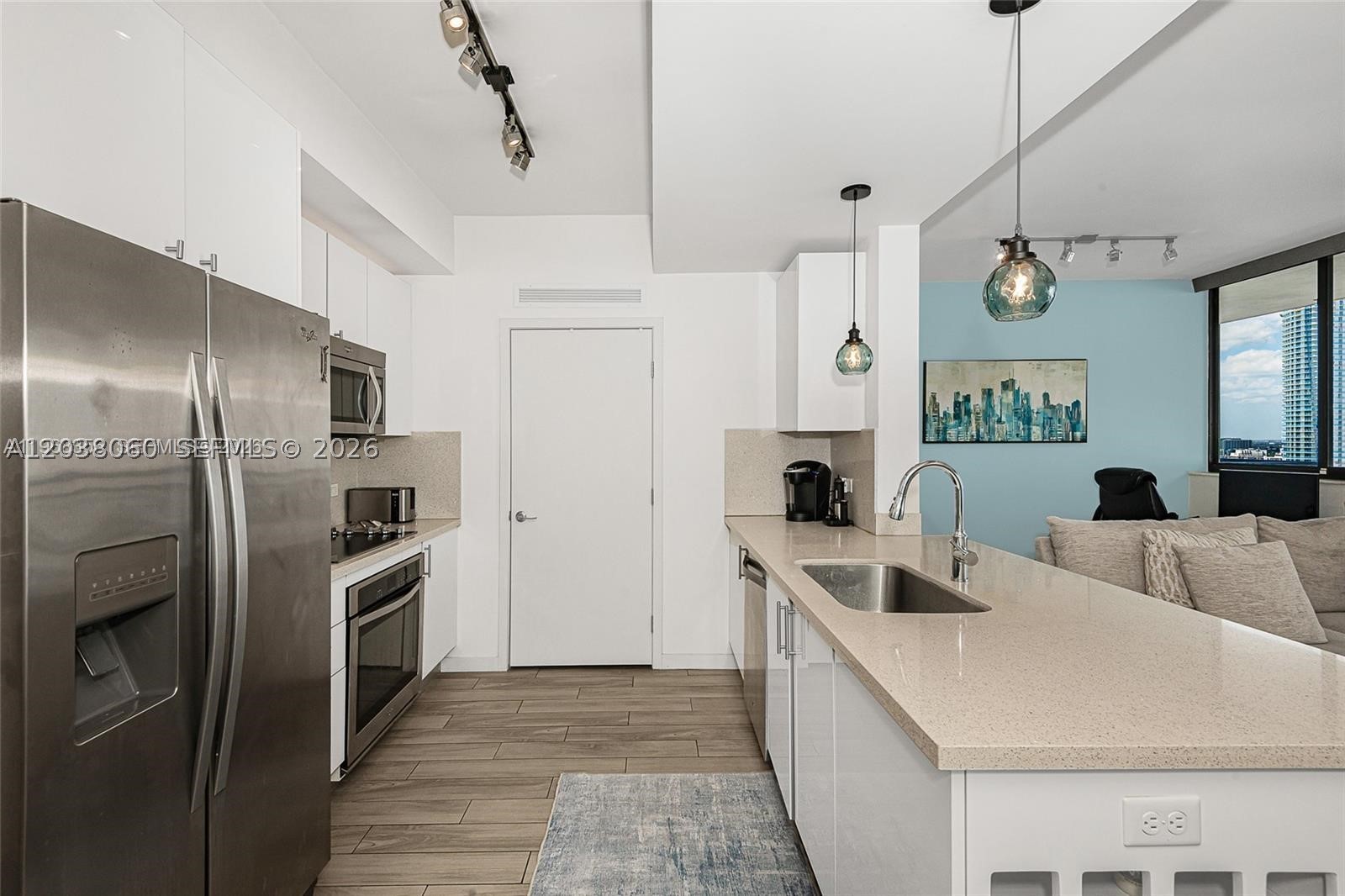 image Nine at Mary Brickell Village2