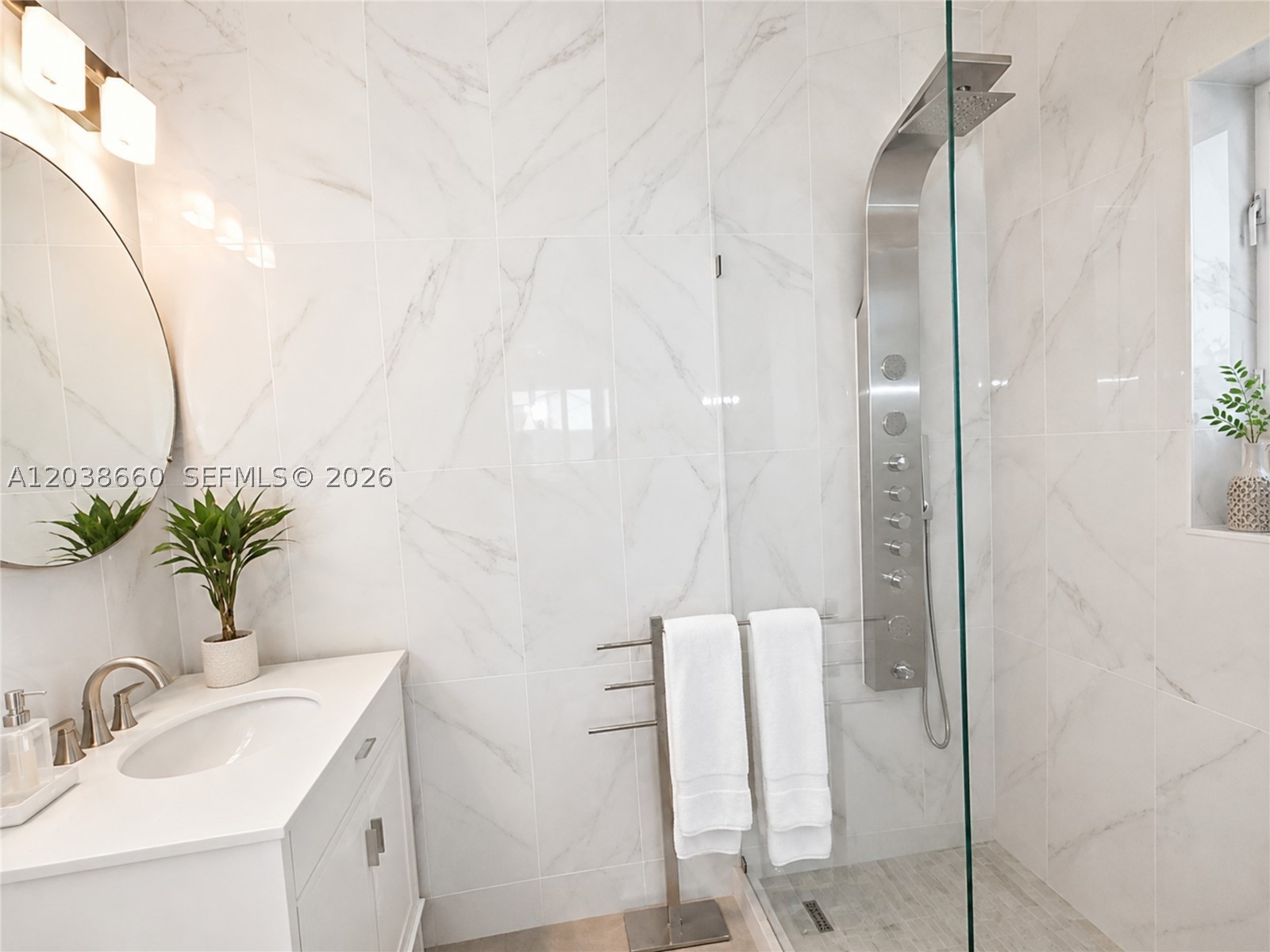 9710 SW 72nd Ct Pinecrest, FL 33156