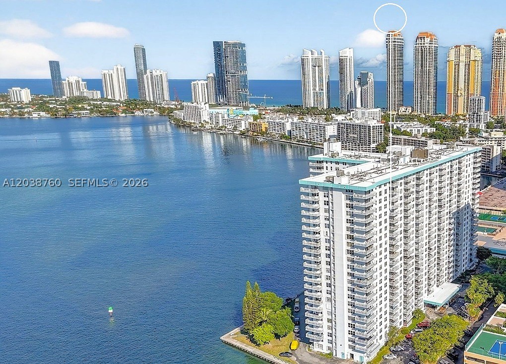 image Winston Towers 5001