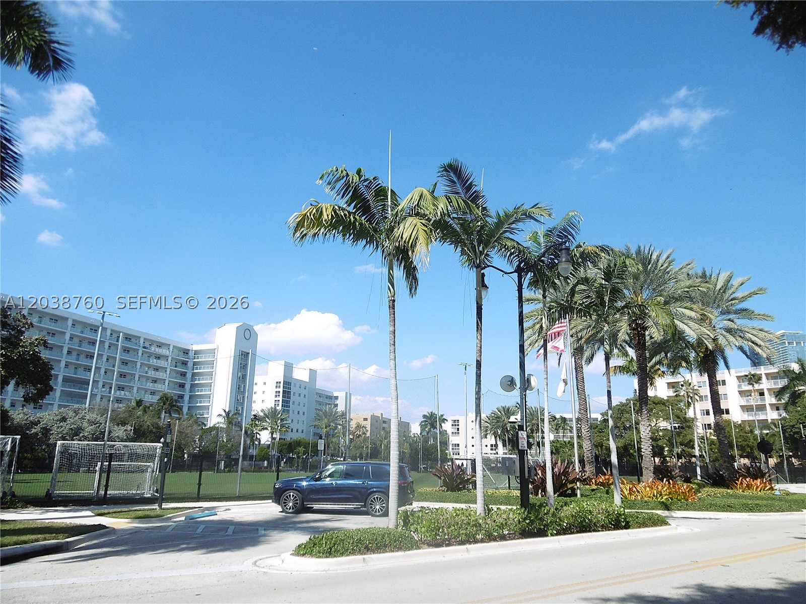 image Winston Towers 50040