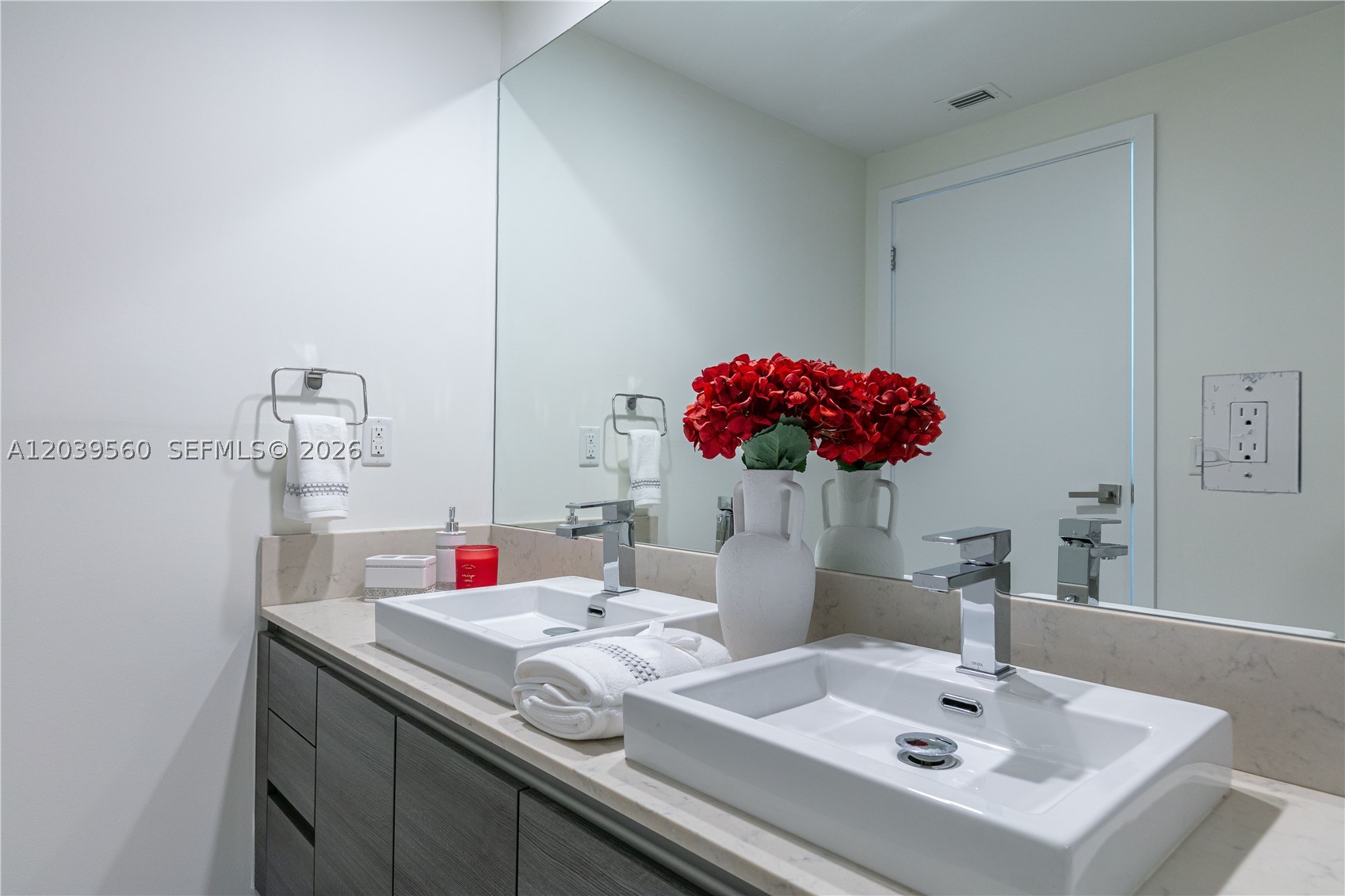 image The Bond on Brickell28