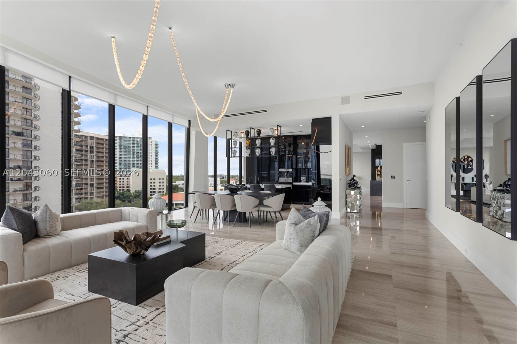 2821 S Bayshore Dr #8A Miami, FL 33133