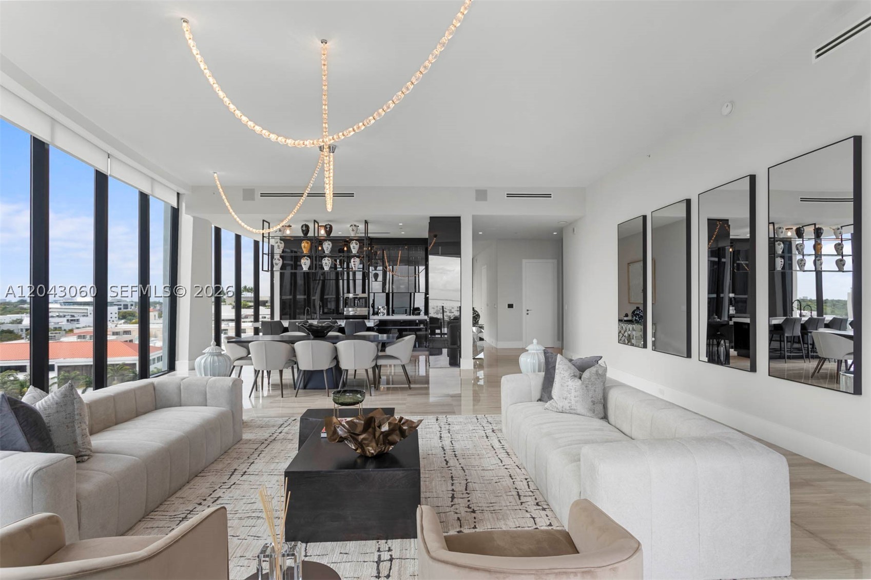 2821 S Bayshore Dr #8A Miami, FL 33133