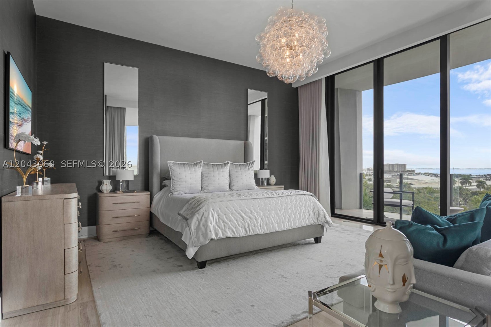 2821 S Bayshore Dr #8A Miami, FL 33133