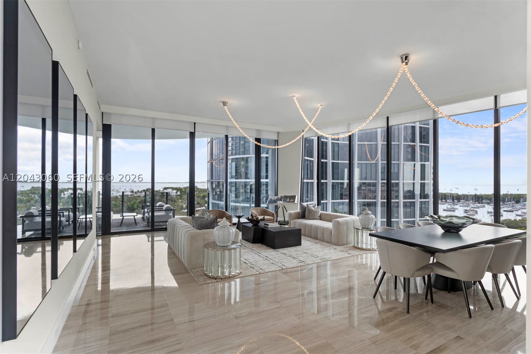 2821 S Bayshore Dr #8A Miami, FL 33133