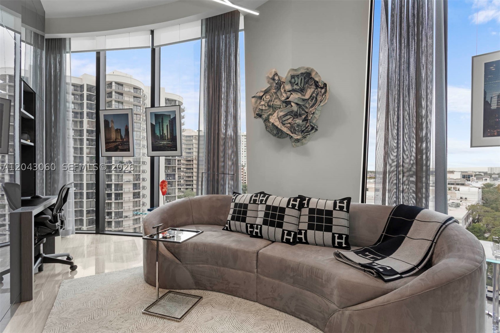2821 S Bayshore Dr #8A Miami, FL 33133