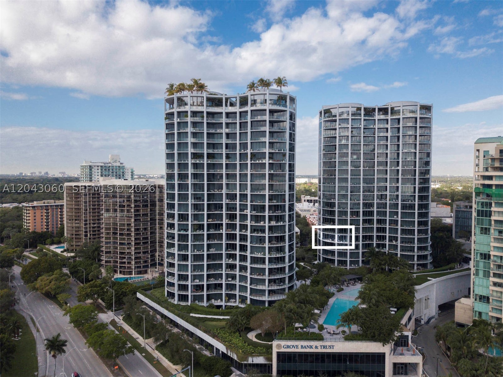 2821 S Bayshore Dr #8A Miami, FL 33133