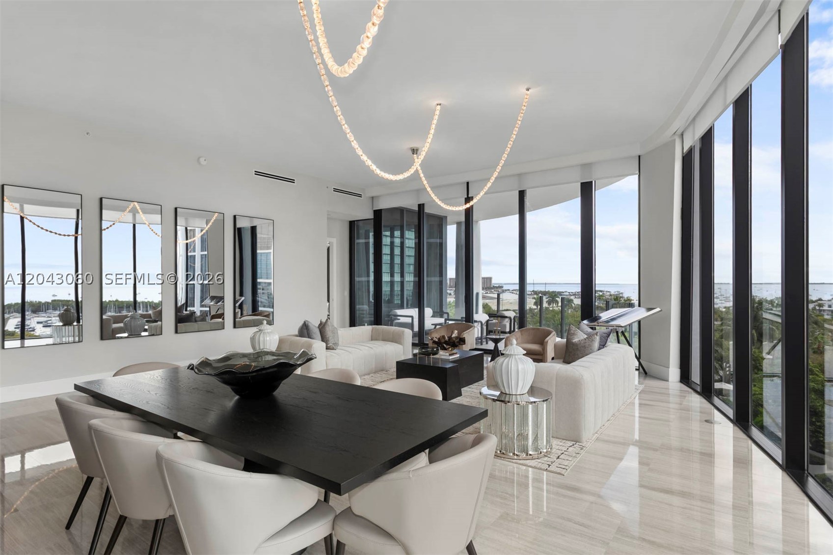 2821 S Bayshore Dr #8A Miami, FL 33133