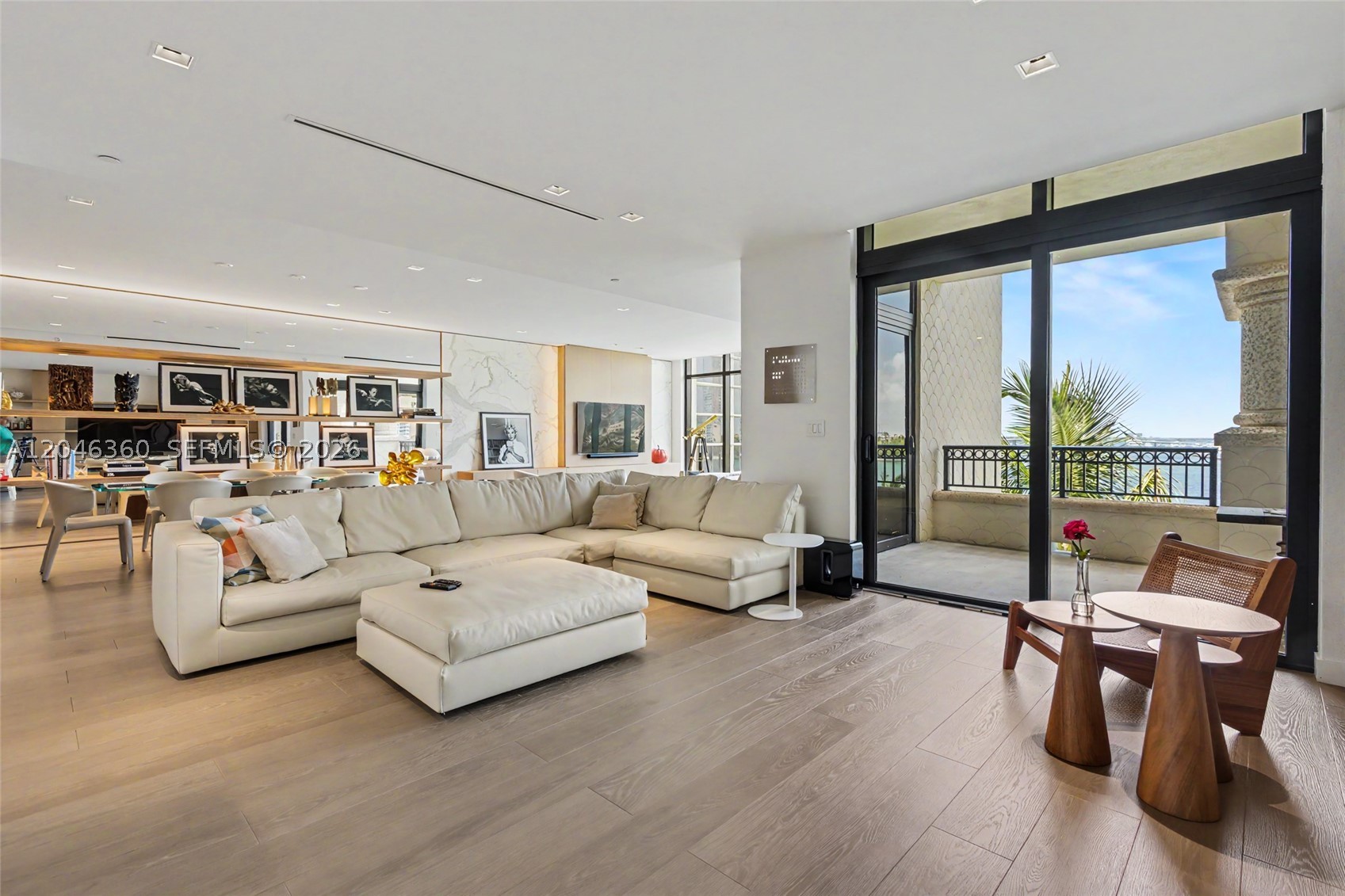 7042 Fisher Is Dr #7042 Miami Beach, FL 33109
