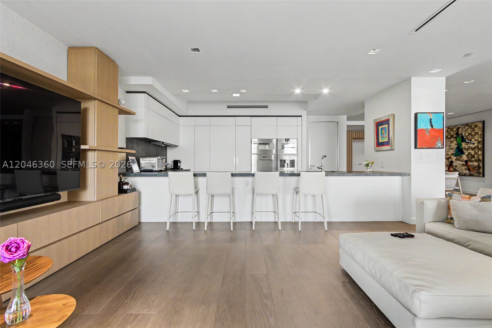 7042 Fisher Is Dr #7042 Miami Beach, FL 33109