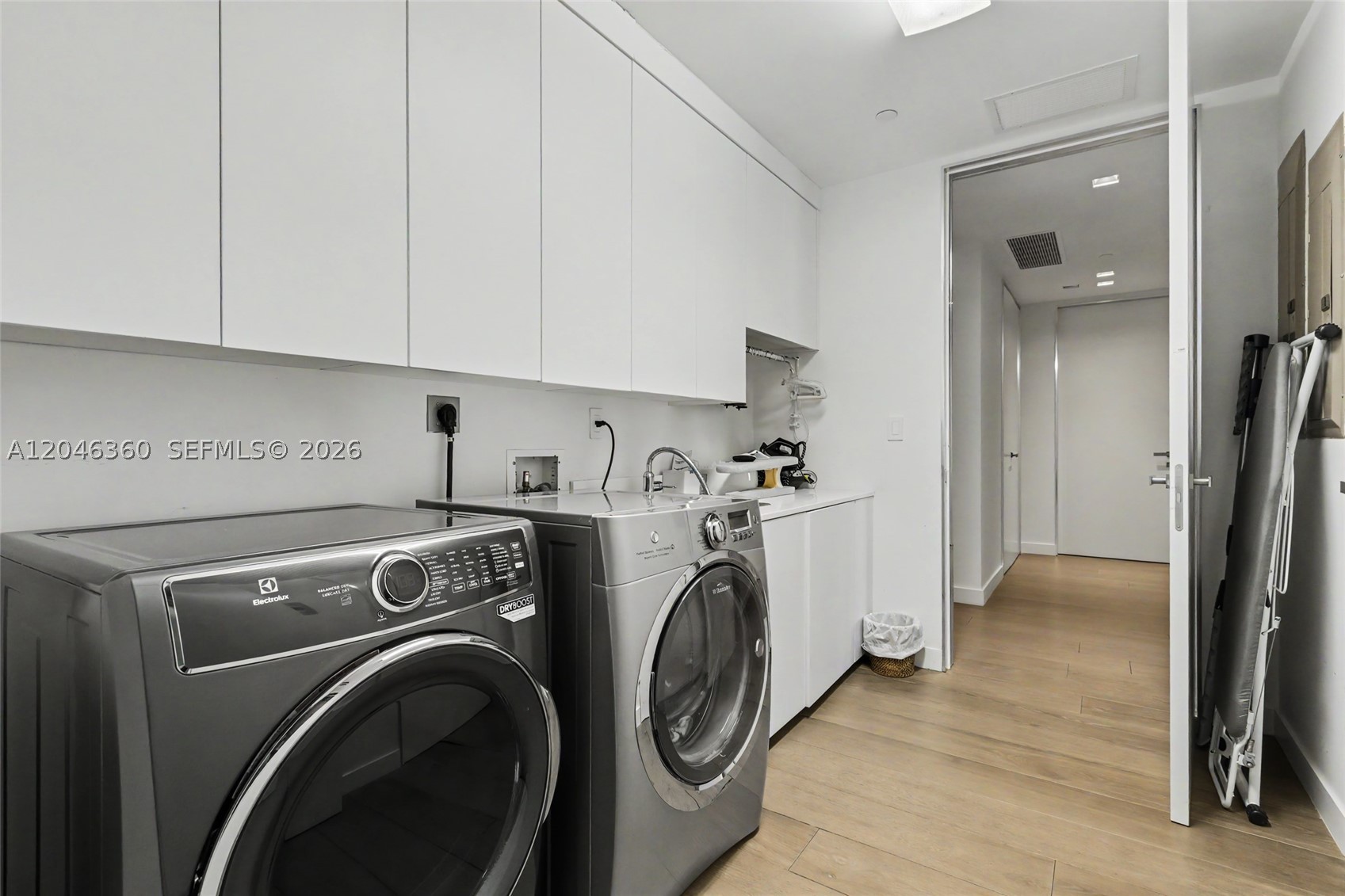7042 Fisher Is Dr #7042 Miami Beach, FL 33109
