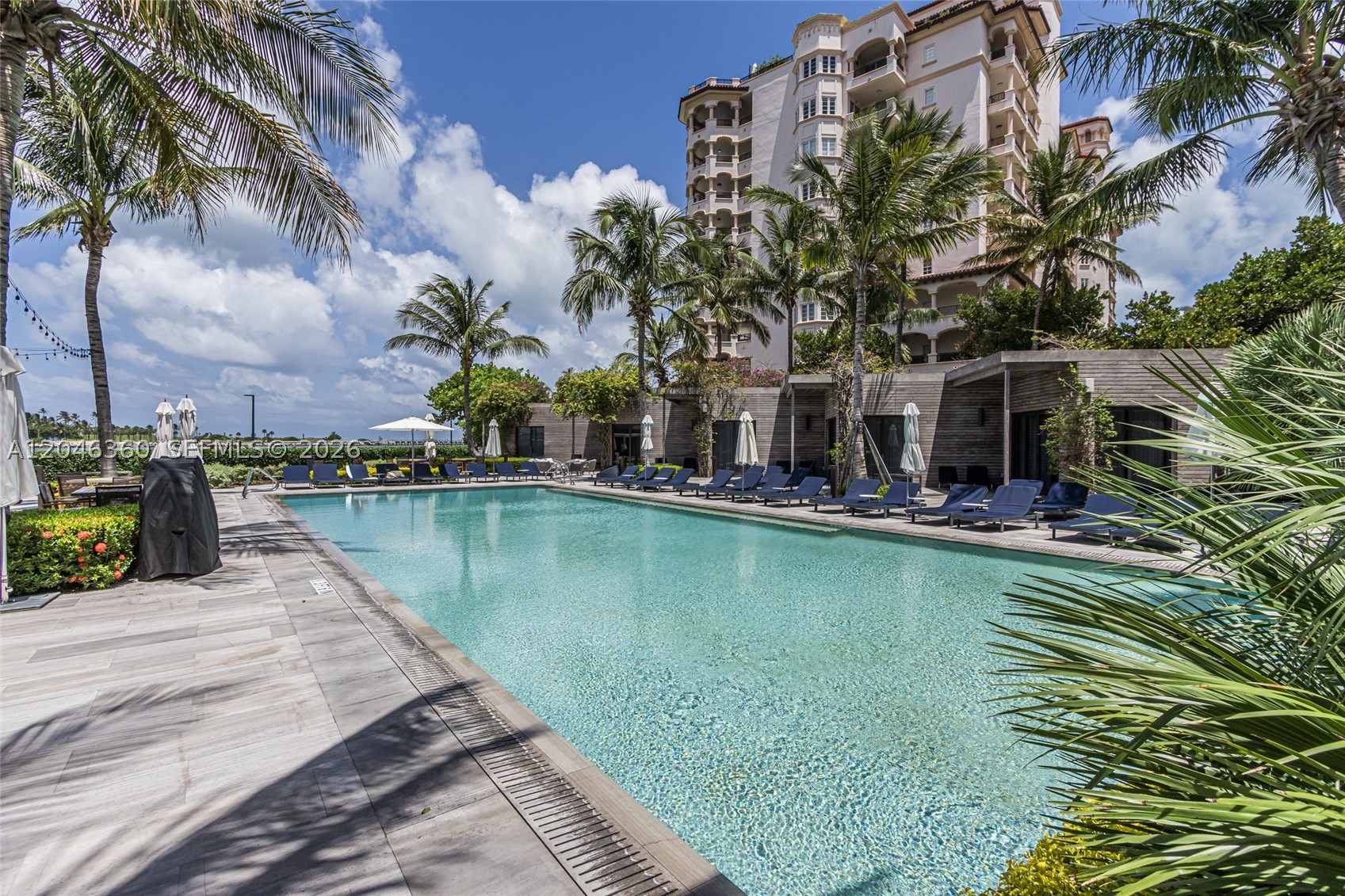 7042 Fisher Is Dr #7042 Miami Beach, FL 33109