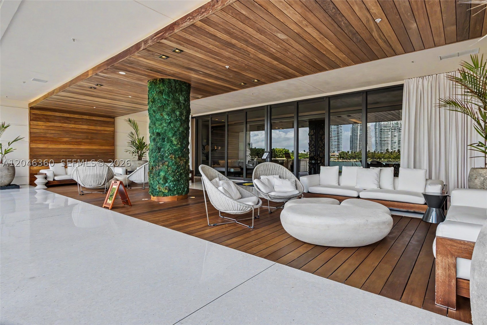 7042 Fisher Is Dr #7042 Miami Beach, FL 33109