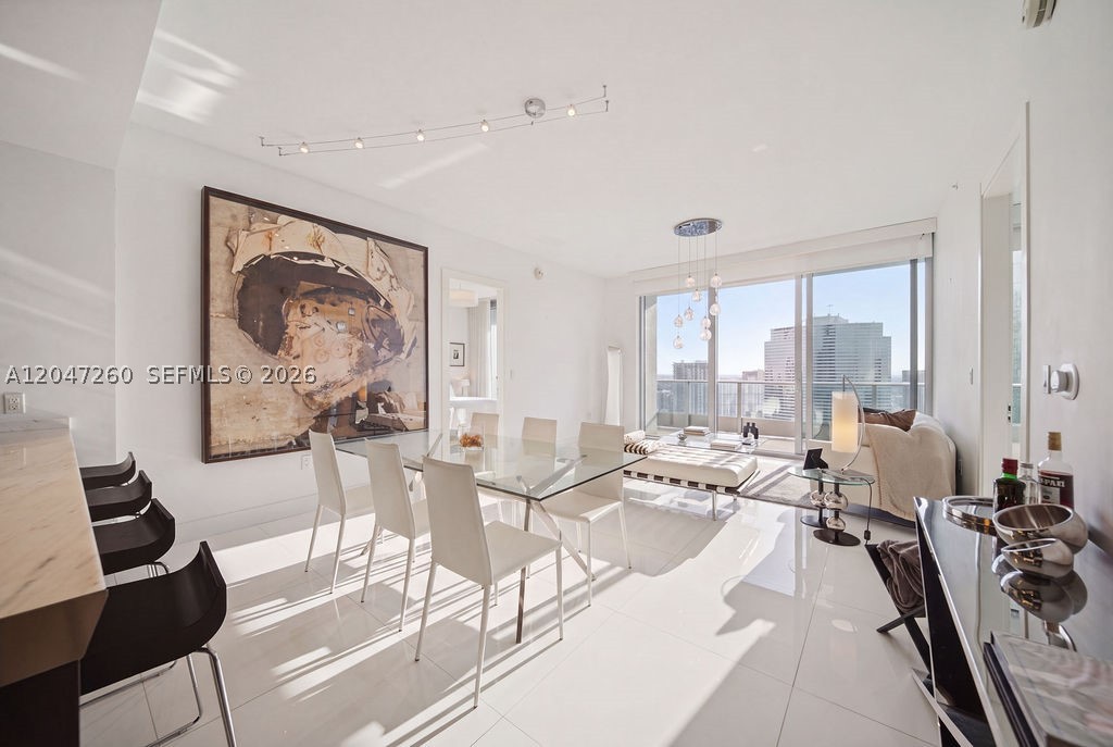 image Epic Residences13