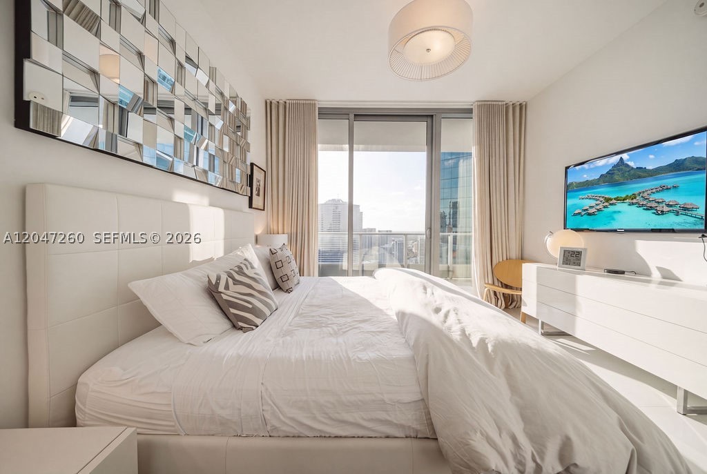 image Epic Residences25
