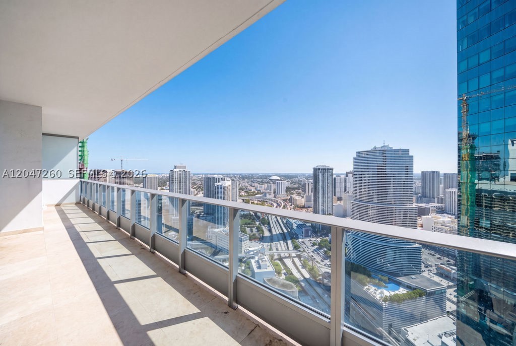 image Epic Residences45